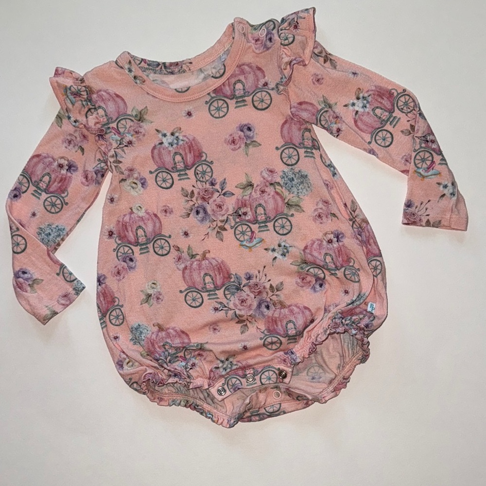 EUC Posh Peanut Floral Pumpkin Princess Carriage Baby Romper 6-12 months